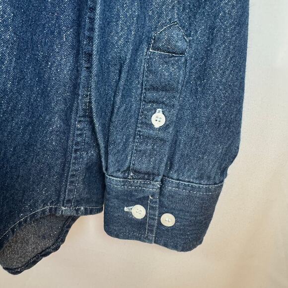 Disney Women’s M Winnie the Pooh Christmas Embroidered Button Down Shirt Denim - Picture 11 of 12